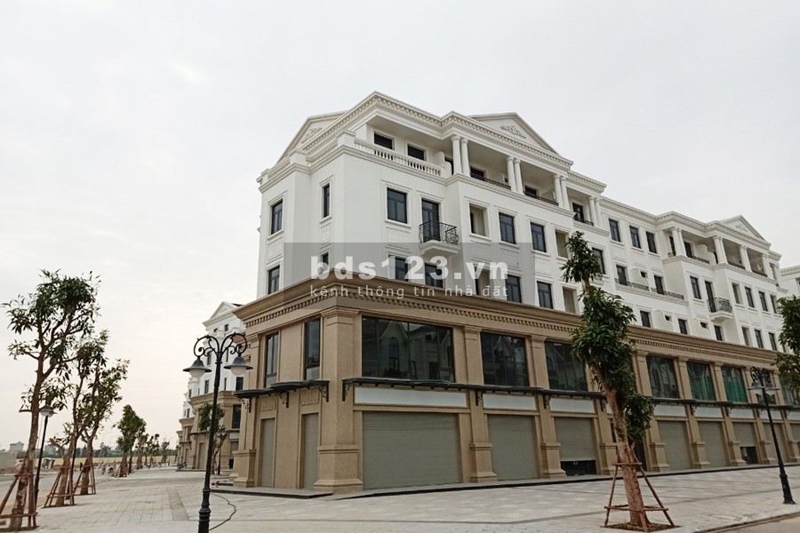(Gấp) Bán căn góc Hải Âu 247m2 giá 22 tỷ Vin Gia Lâm (0985941715)