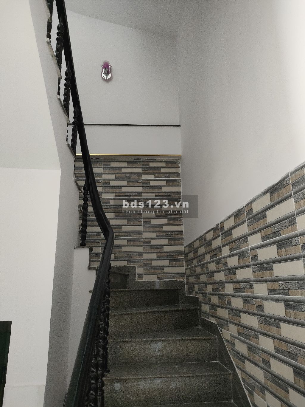 Bán nhà Nguyễn Tất Thành, gần cảng biển Liên Chiểu, Đà Nẵng. 3,xxx tỷ