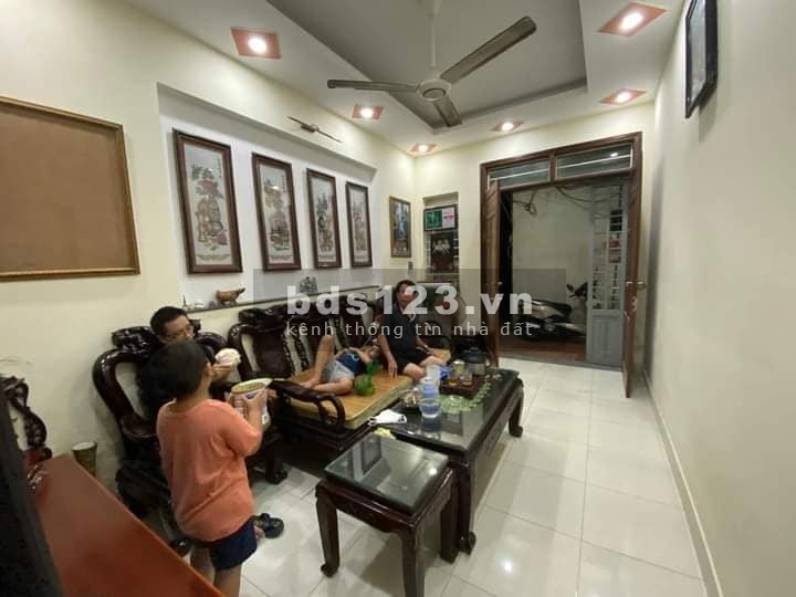 Bán nhà Yên Phúc, Hà Đông 39m, 4 tầng, mt 3.7m, giá 3.4 tỷ.