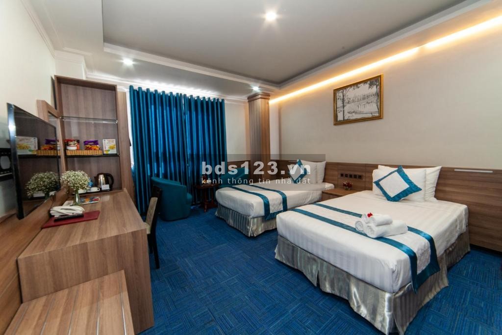 Bán khách sạn tiêu chuẩn 3 sao trung tâm tp Dalat