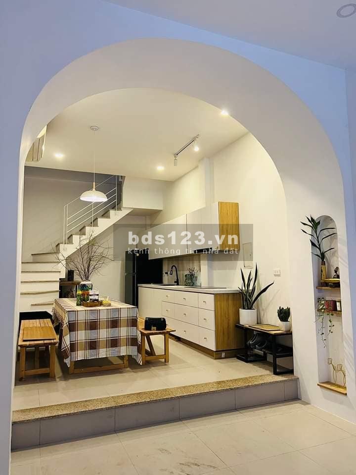 Bán nhà ngõ ô tô, kinh doanh Kim Ngưu, Hai Bà Trưng 35m, 5 tầng, mt 3.3m, giá 7.68 tỷ