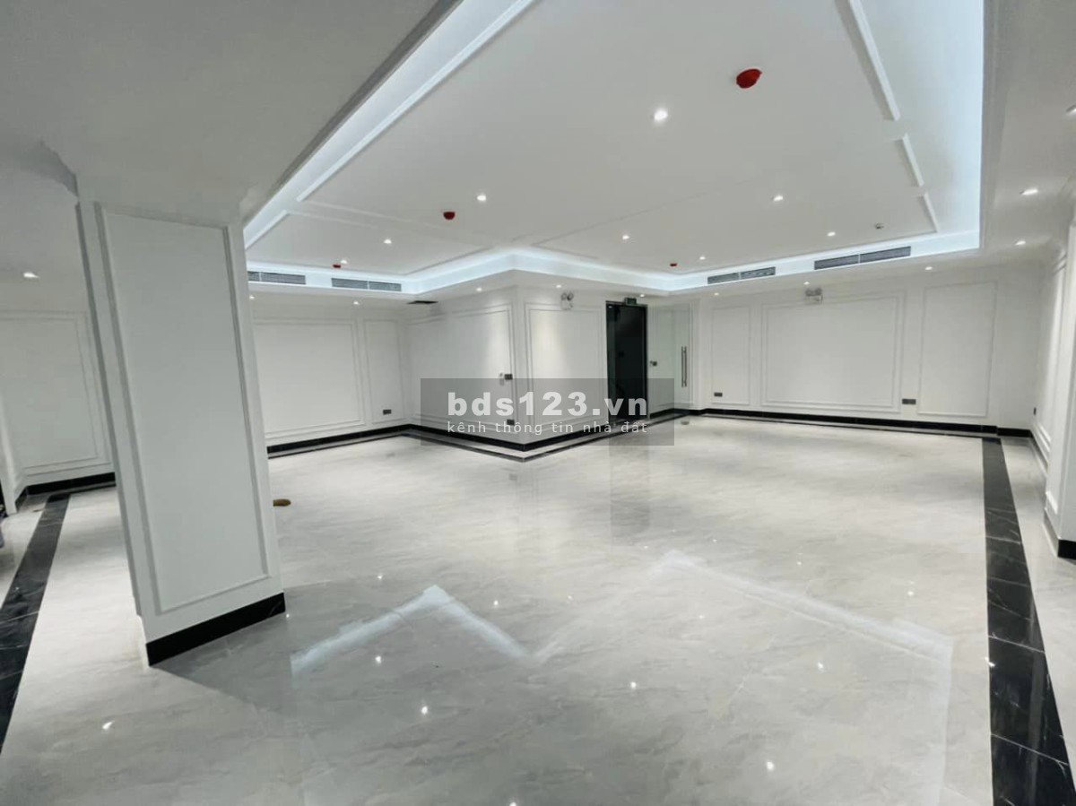 [Cực hiếm] Bán nhà mặt tiền tòa vp dương khuê dòng tiền 150tr/tháng, dt100m2*7tầng, mt 9.5m