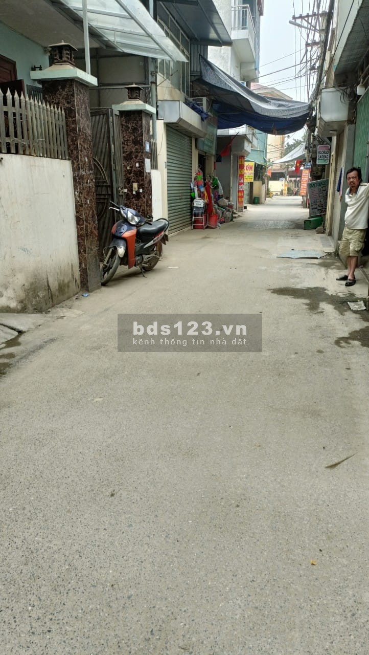 Bán đất gần trường học - kđt Kim Chung - ô tô - kinh doanh – 50m2 - 4,3 tỷ