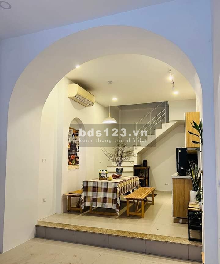 Bán nhà ngõ ô tô, kinh doanh Kim Ngưu, Hai Bà Trưng 35m, 5 tầng, mt 3.3m, giá 7.68 tỷ