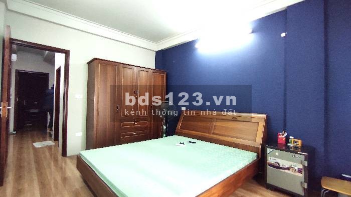 Bán nhà siêu phẩm Long Biên vỉa hè kinh doanh văn phòng 4 tầng 6.3 tỷ