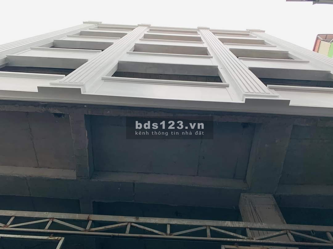 Bán nhà phố Lê Thanh Nghị, Hai Bà Trưng, 285m2, 8 tầng, MT 13m, vỉa hè, giá 75 tỷ.