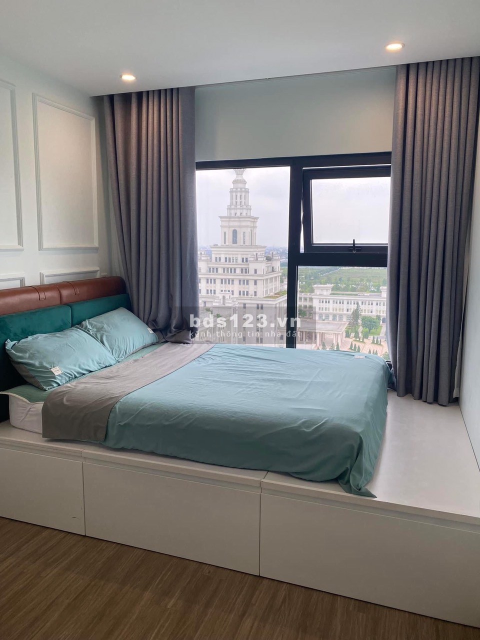 Chính chủ gửi bán căn 1pn + 1vs 47m, tầng trung, full nội thất, view thoáng giá chỉ 1,25 tỷ VHOCP