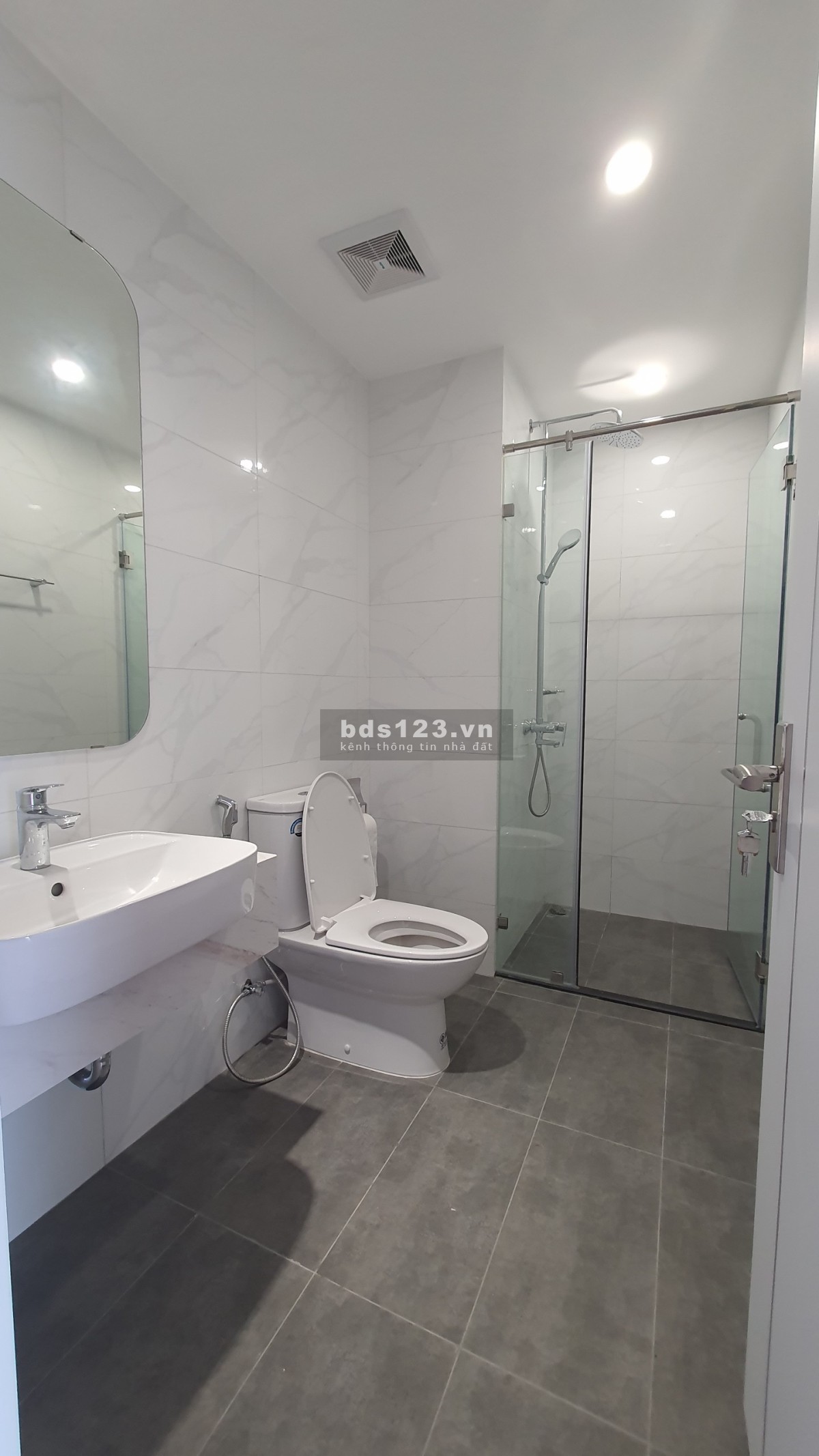 Bán căn hộ phân khu S3, DT 43m2 giá 1.7 tỷ