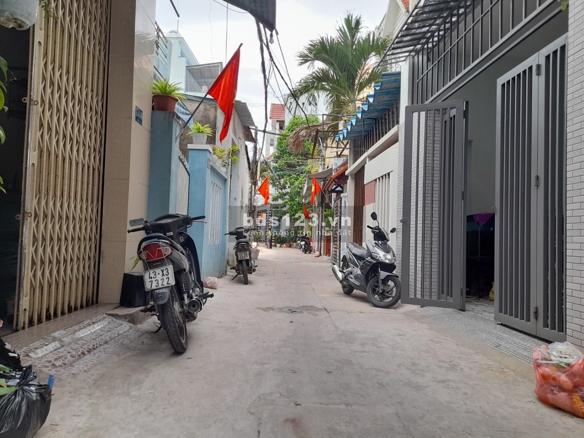 Bán gấp nhà Tiểu La 2 tầng mới toanh, thiết kế cực đẹp. Giá chỉ nhỉnh 3tỷ