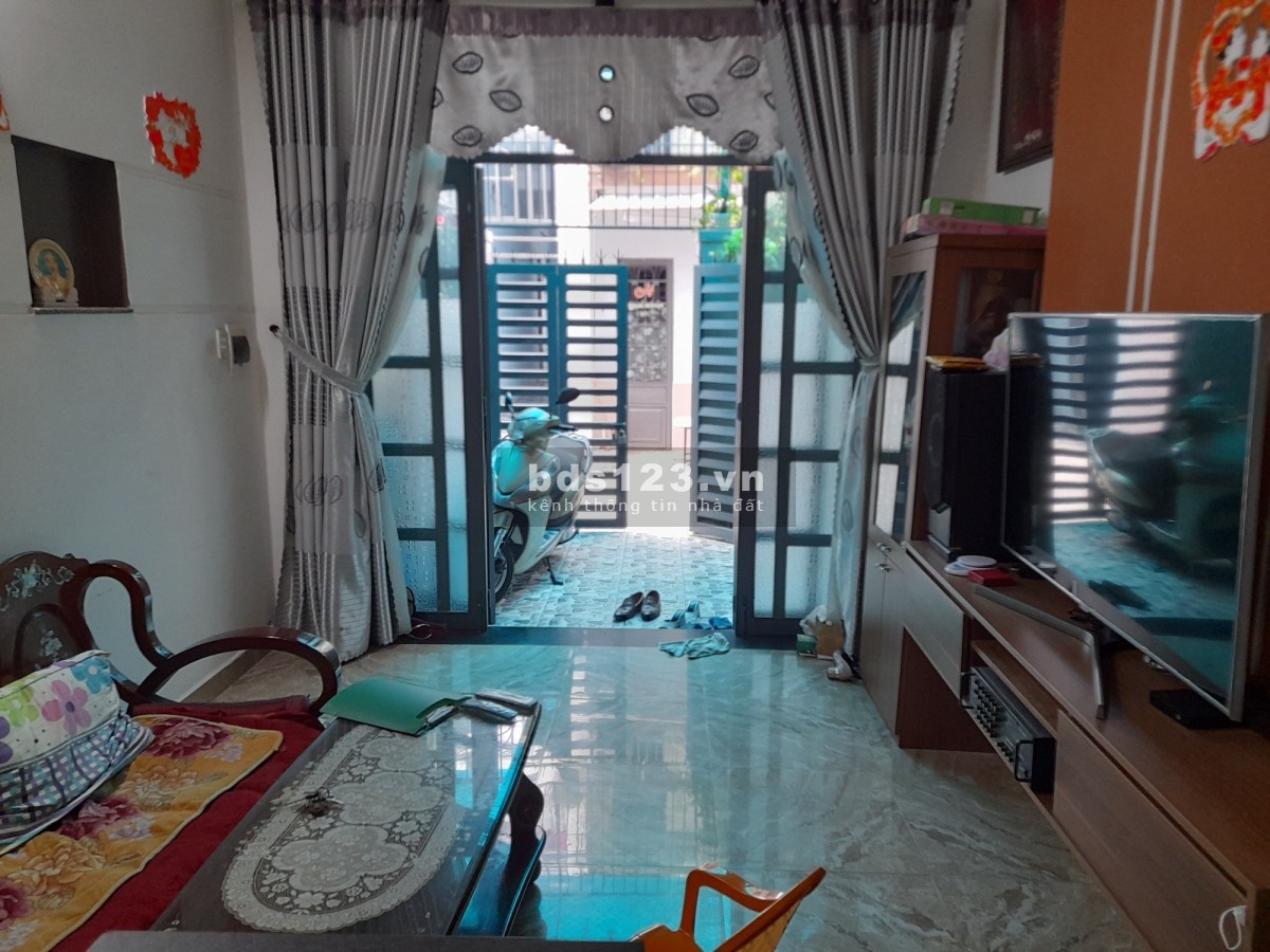 Bán gấp nhà Tiểu La 2 tầng mới toanh, thiết kế cực đẹp. Giá chỉ nhỉnh 3tỷ
