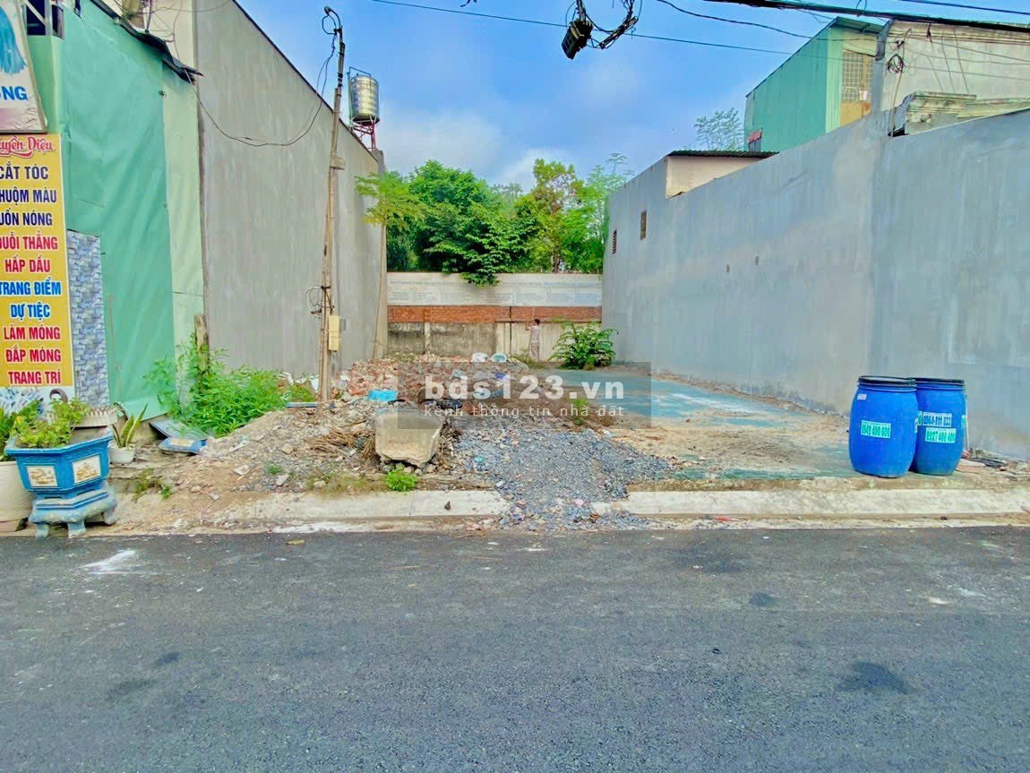 Bán đất thổ cư Tân Phú Trung, Củ Chi, 126m2, SHR, 490 triệu