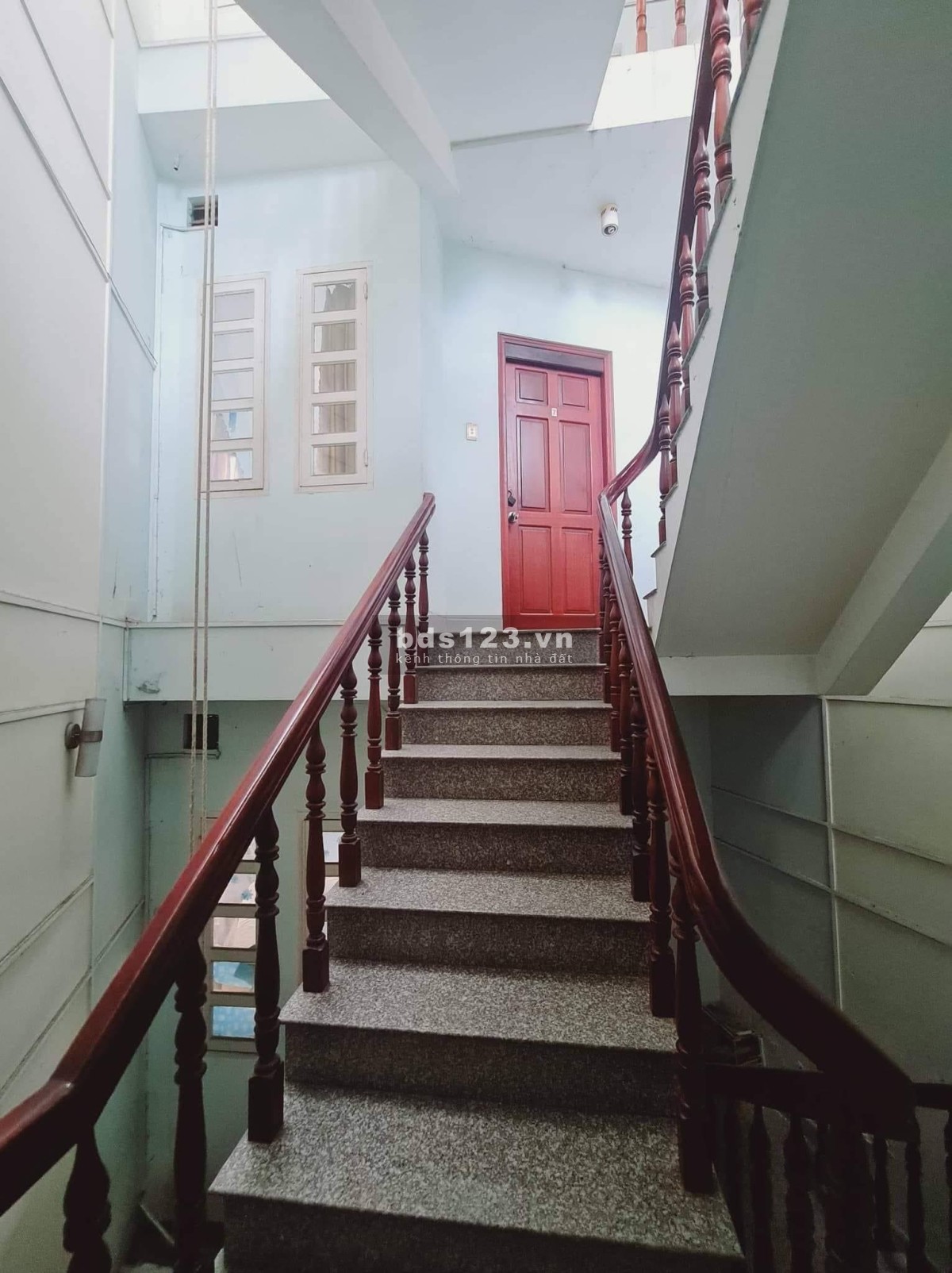 Chủ gấp bán MT Lã Xuân Oai kd sầm uất, ngay chợ Tăng Nhơn Phú A, Quận 9 - 92m2 giá < 10 tỷ