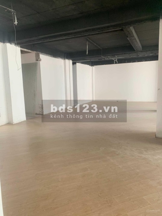 Cho thuê mặt bằng Lý Tự Trọng quận 1, diện tích từ 37m2-505m2
