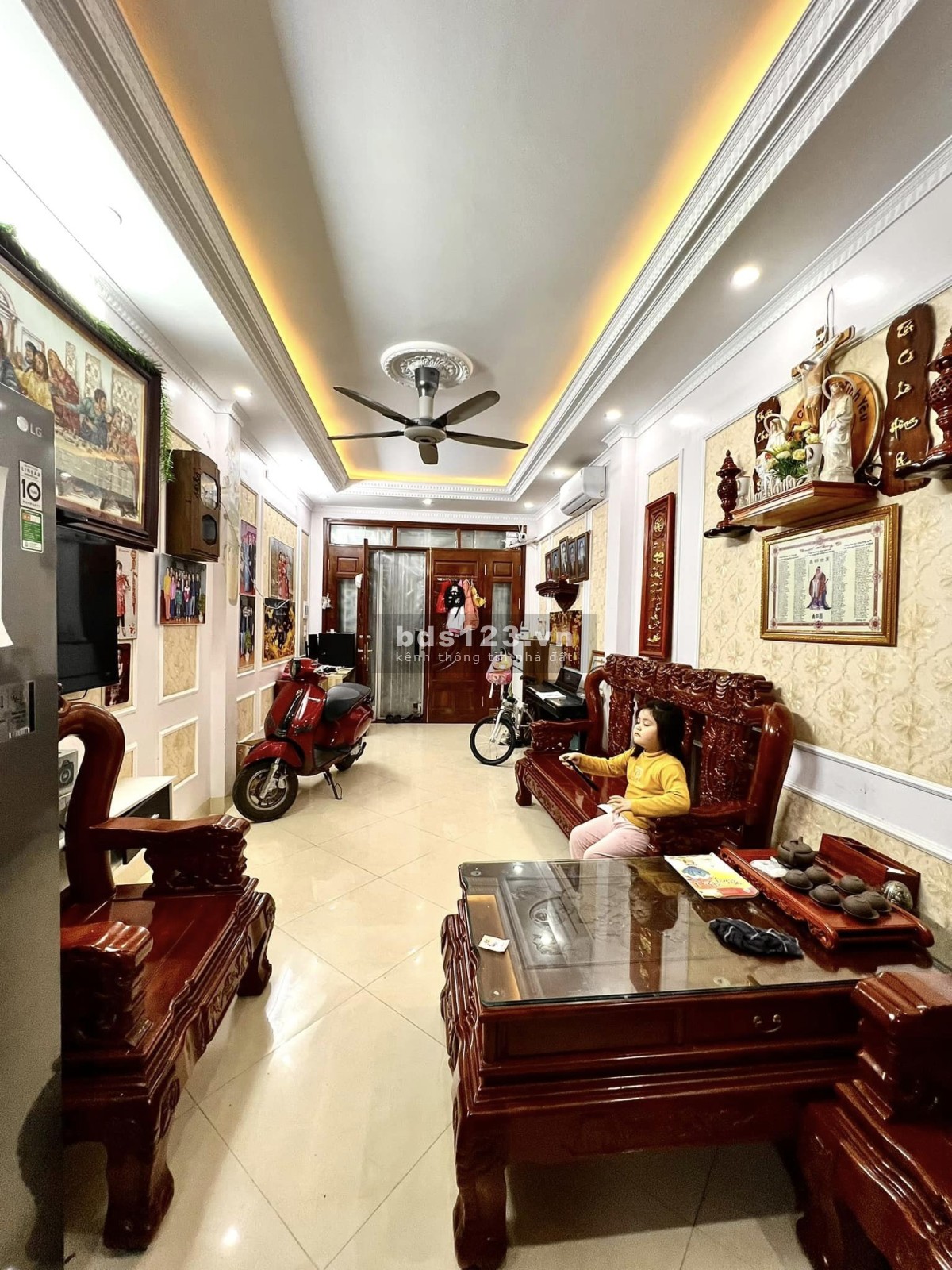 Bán nhà lô góc phố vip Lê Thanh Nghị, trung tâm Hai Bà Trưng full nội thất, nhỉnh 6 tỷ 40m2.