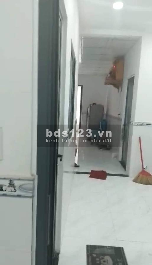 Bán nhà mặt tiền Võ Văn Vân, ngộp bank bán gấp