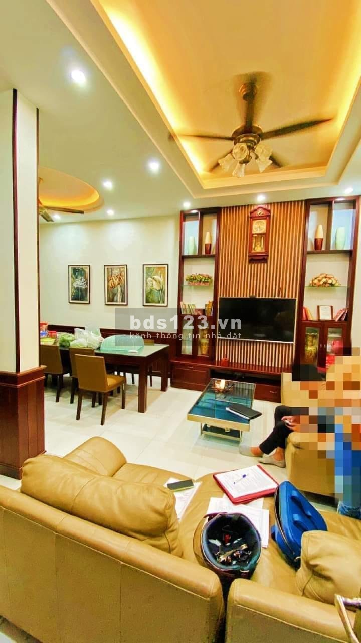Bán nhà Kim Hoa, Đống Đa 53m, 4 tầng, mặt tiền 6.5m, giá 5.65 tỷ.