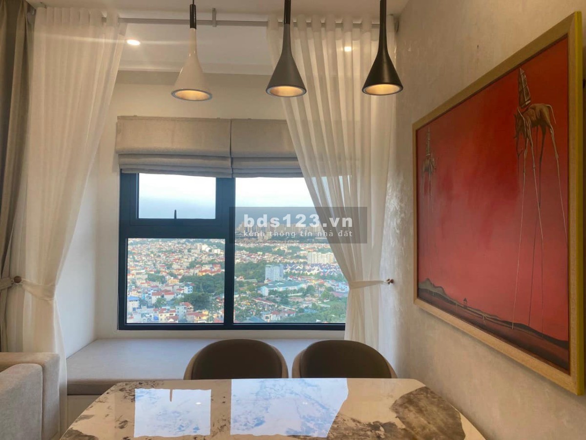 Bán căn hộ 2pn 64m2 giá 2.5 tỷ. Vinhomes Smart City