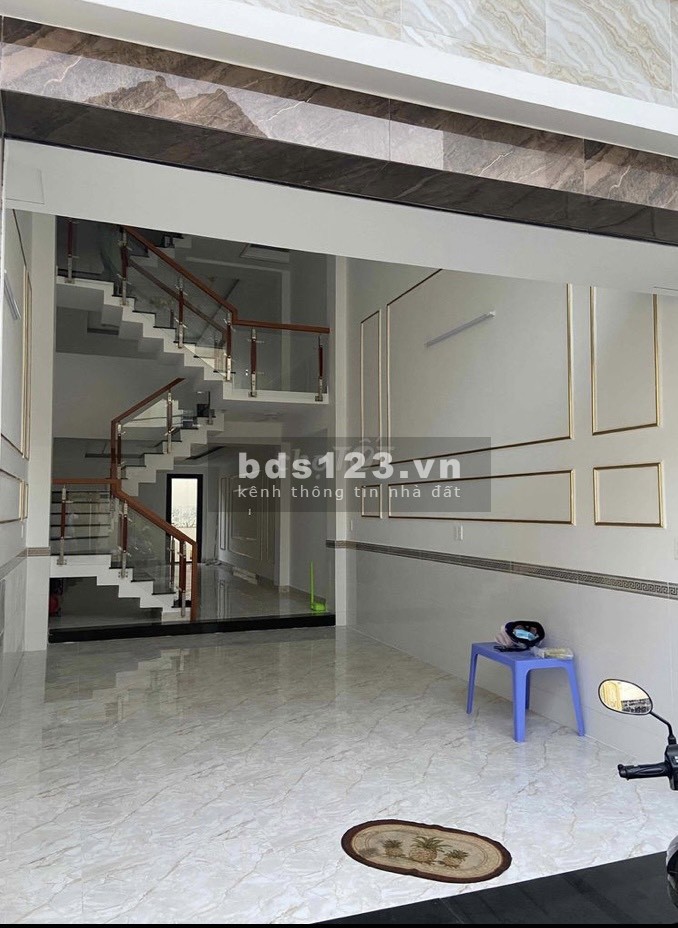 Bán nhà 5 tầng mới xây 100% Hẻm 98 Bình Trị Đông Bình Tân