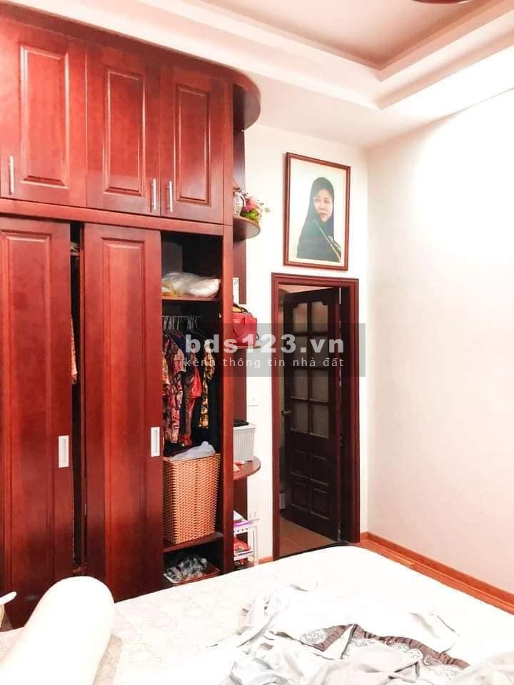 Bán nhà Kim Hoa, Đống Đa 53m, 4 tầng, mặt tiền 6.5m, giá 5.65 tỷ.