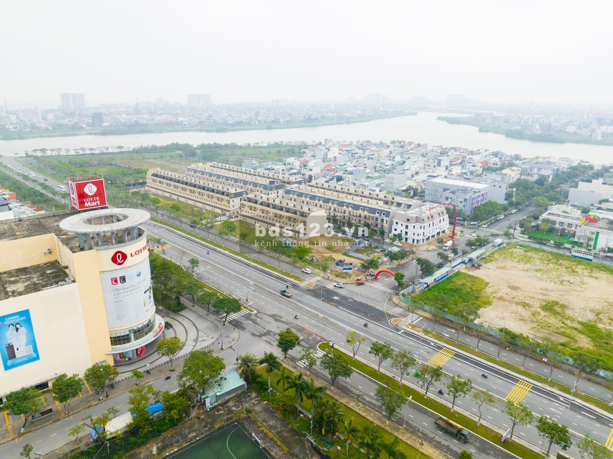 Bán biệt thự căn 4 tầng nằm ngay vị trí vàng còn sót lại tại Đà Nẵng