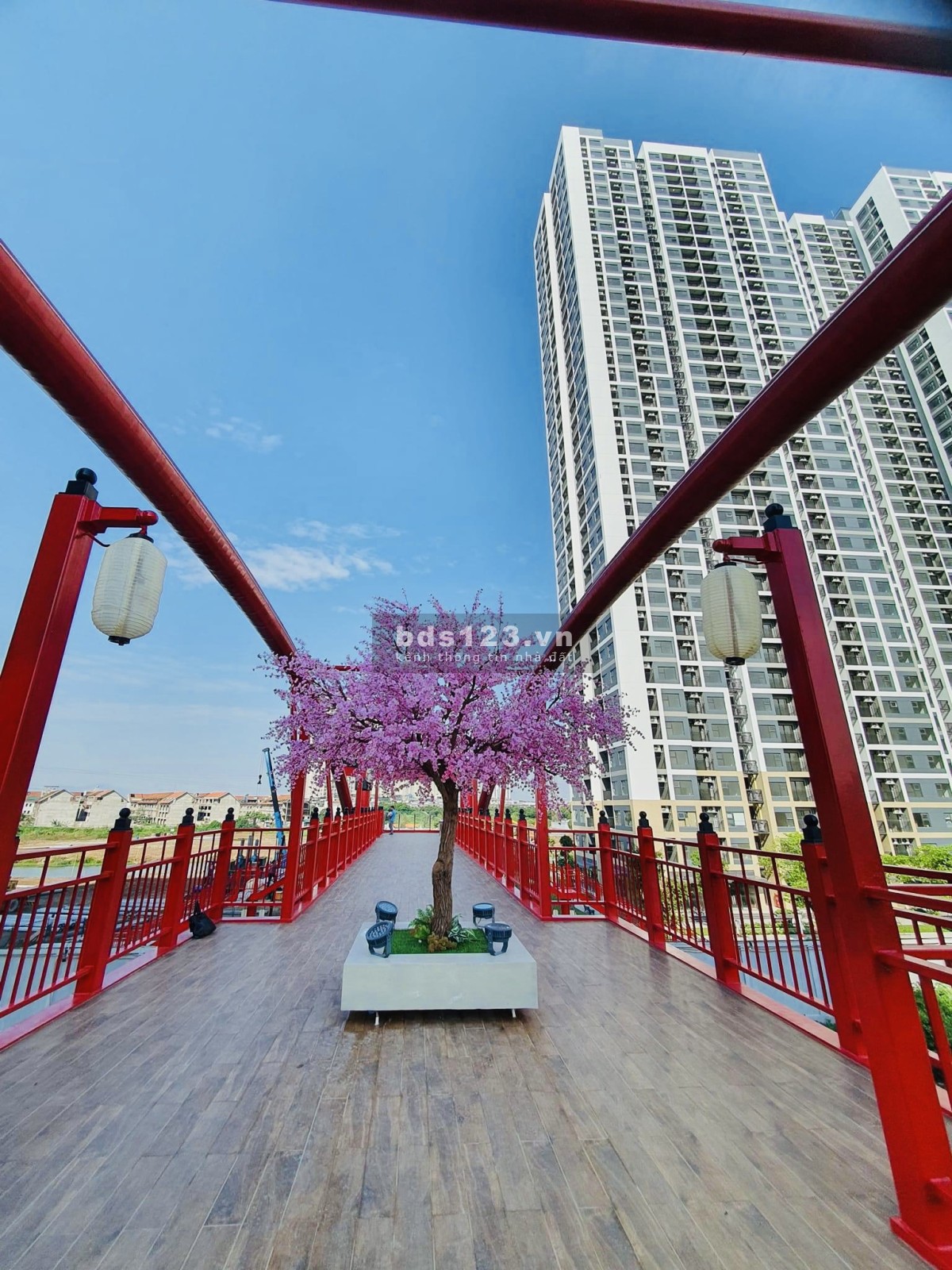 Siêu rẻ bán căn hộ 3PN 90m tầng cao SA3 view nội khu Nhật Bản - Vinhomes Smart CIty giá 3,5 tỷ