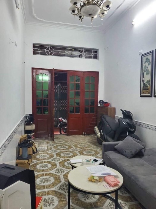 Bán nhà đẹp phố Quan Nhân phân lô quân đội DT 37m2 - ô tô tránh an ninh tuyệt đối