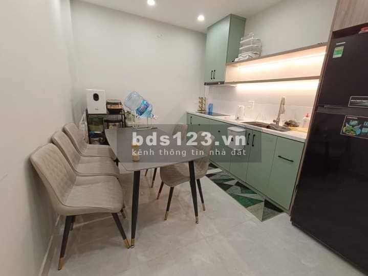 Bán nhà ngõ ô tô Thịnh Quang, Đống Đa 36m, 4 tầng, mặt tiền 3.2m, giá 5.5 tỷ.