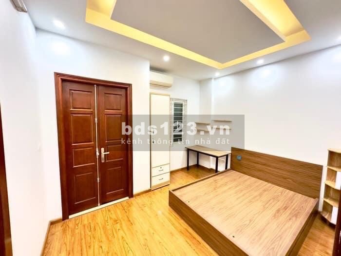 Nhà Đẹp Cầu Giấy- Kinh Doanh - Ngõ thông rộng - gần phố - đối diện ĐH Quốc Gia Hn - 50m2 nhỉnh 6 tỷ