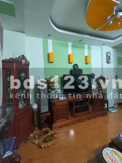 BÁN NHÀ HẺM Ô TÔ HUỲNH NGỌC HUỆ, GIÁ CHỈ 2,7 TỶ, GẦN 100M2