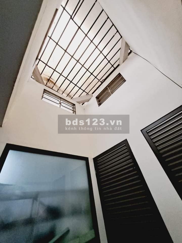 Bán nhà CCMN Nguyễn Khoái, Hai Bà Trưng 174/200m, 6 tầng, mặt tiền 5.2m, giá 38 tỷ.