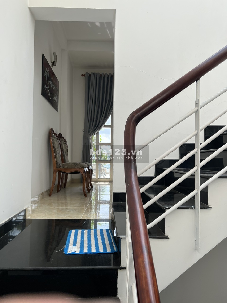 Bàn nhà mặt tiền cao thị chính quận 7 4x20m