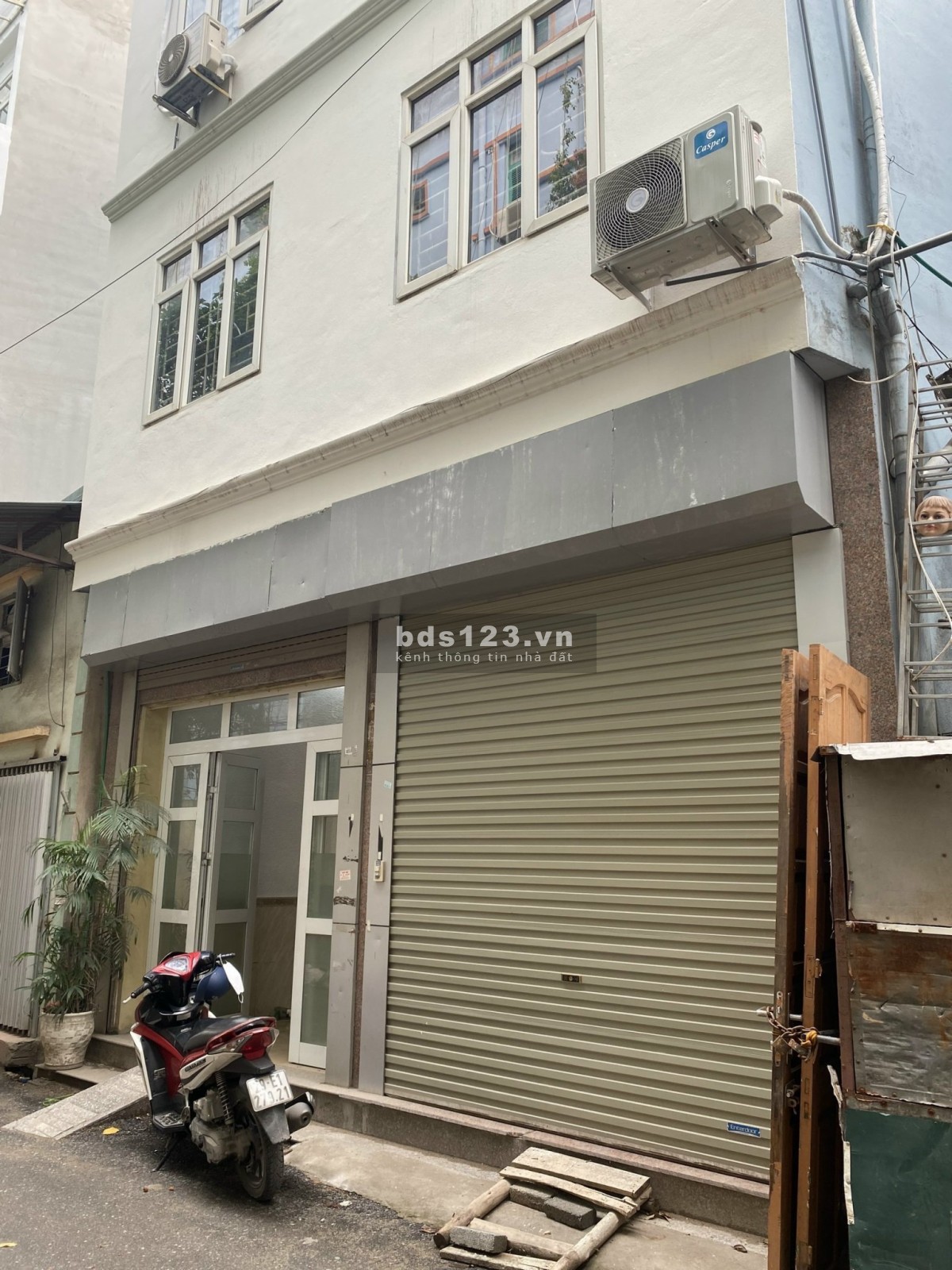 PHÙNG KHOANG NGÕ THÔNG - Ô TÔ TRÁNH - KINH DOANH GỌI NGAY 0946060880