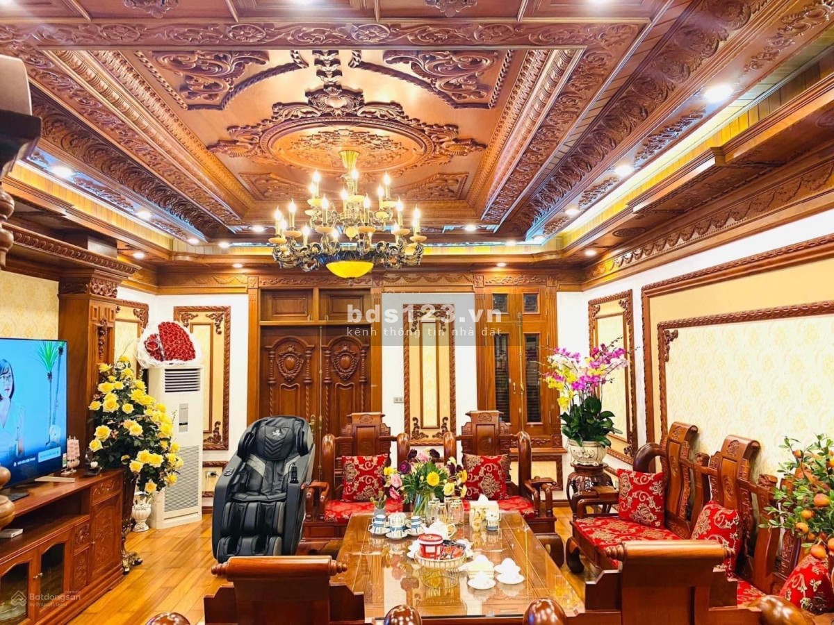 Bán nhà Nguyễn Khiêm Ích, góc hai mặt thoáng, trực diện hồ, 123tr/m2, 17,5 tỷ