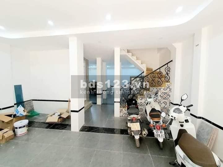 Bán nhà CCMN Thịnh Quang, Đống Đa 80m, 8 tầng, mt 6.2m, giá 18.8 tỷ.