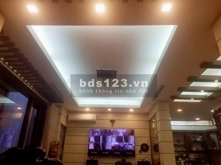 Bán nhà CCMN Kim Hoa, Đống Đa 154m, 6 tầng, mt 7.6m, giá 19 tỷ