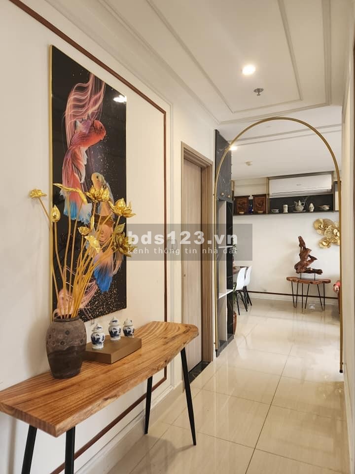 Cần tiền bán gấp căn hộ 3PN 80m2 giá 2.29 tỷ tại Vinhomes Ocean Park Gia Lâm