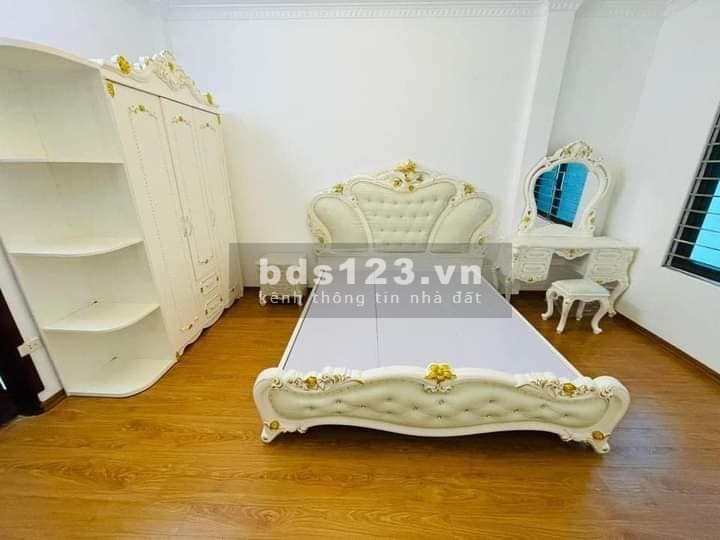 Bán nhà đẹp gần đường ô tô Lĩnh Nam, Hoàng Mai 34m, 5 tầng, mt 4m, giá 3.9 tỷ