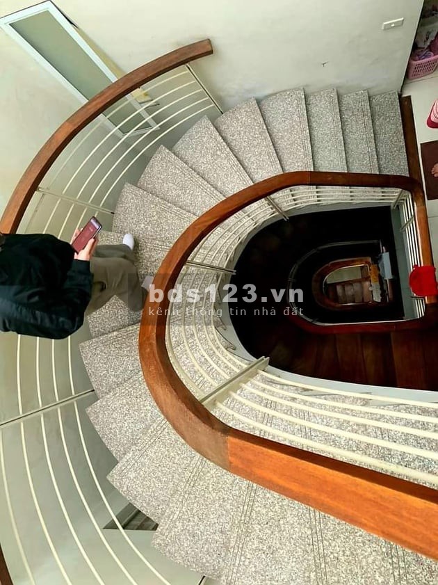 Bán nhà hot nhất tháng 5. Vừa được nhà, vừa được gói bảo vệ sức khỏe cho bạn và người thân.