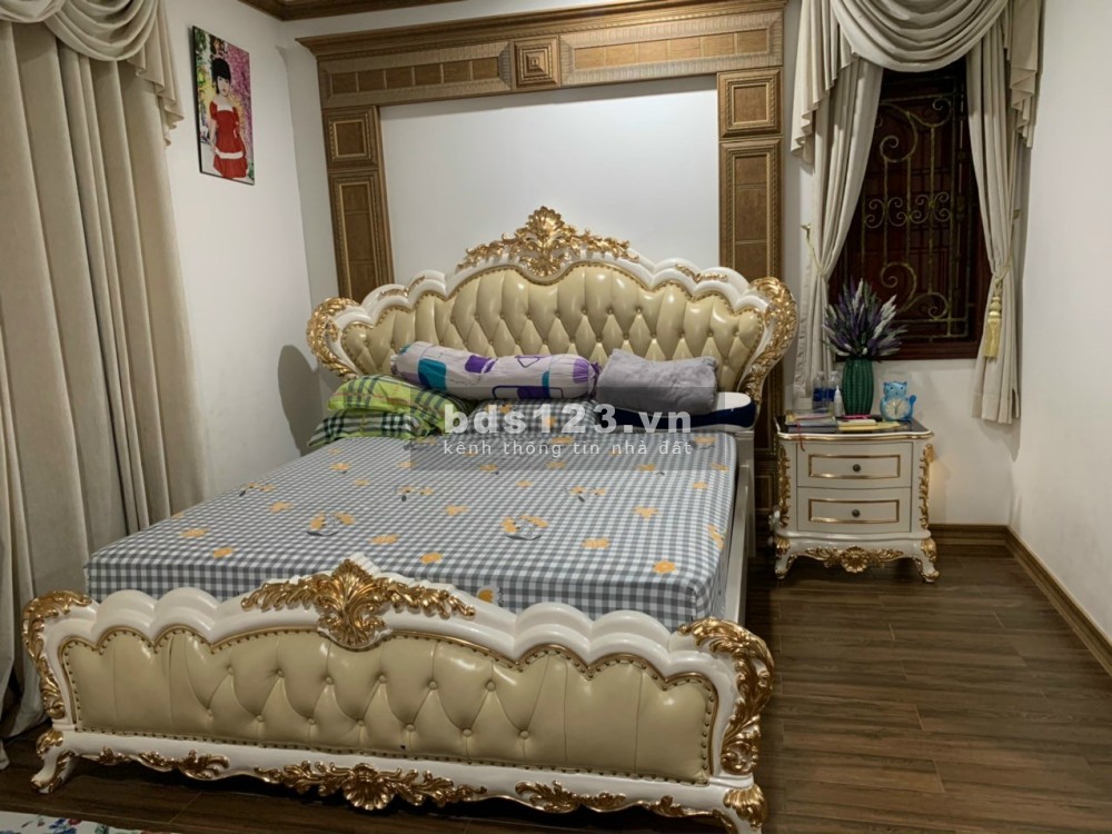Bán nhà mặt tiền Ngô Quyền nd P14 Q10.