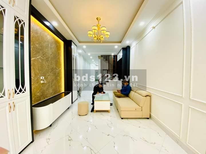 Bán nhà kinh doanh, văn phòng Kim Đồng, Hoàng Mai 64m, 5 tầng, mt 3.6m, giá 9.5 tỷ.