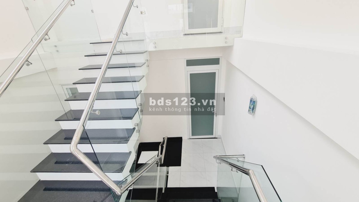 HIẾM!! Bán nhà 6 tỷ - Tậu ngay nhà đẹp 93m2 - TKTQ - Sơn Kỳ - Tân Phú - 3 Tầng BTCT