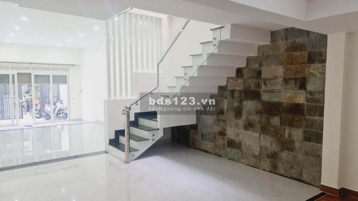 HIẾM!! Bán nhà 6 tỷ - Tậu ngay nhà đẹp 93m2 - TKTQ - Sơn Kỳ - Tân Phú - 3 Tầng BTCT