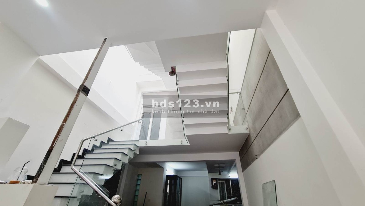 HIẾM!! Bán nhà 6 tỷ - Tậu ngay nhà đẹp 93m2 - TKTQ - Sơn Kỳ - Tân Phú - 3 Tầng BTCT