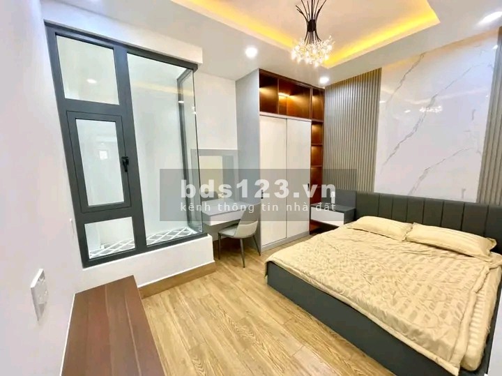Bán nhà mặt tiền Sư Vạn Hạnh P12 Q10 ngay gần 3/2.