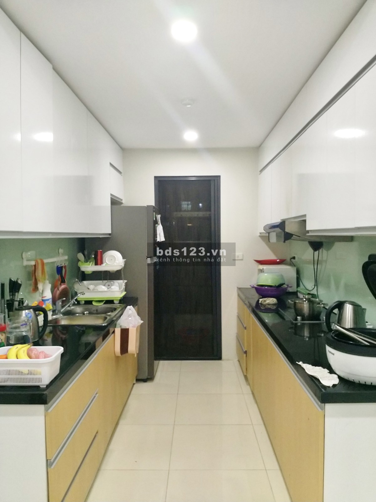 Ảnh thật, cần bán căn góc 3 PN, gần 100m² ở VOV Mễ Trì, tầng cao rất thoáng bc đông nam có tl