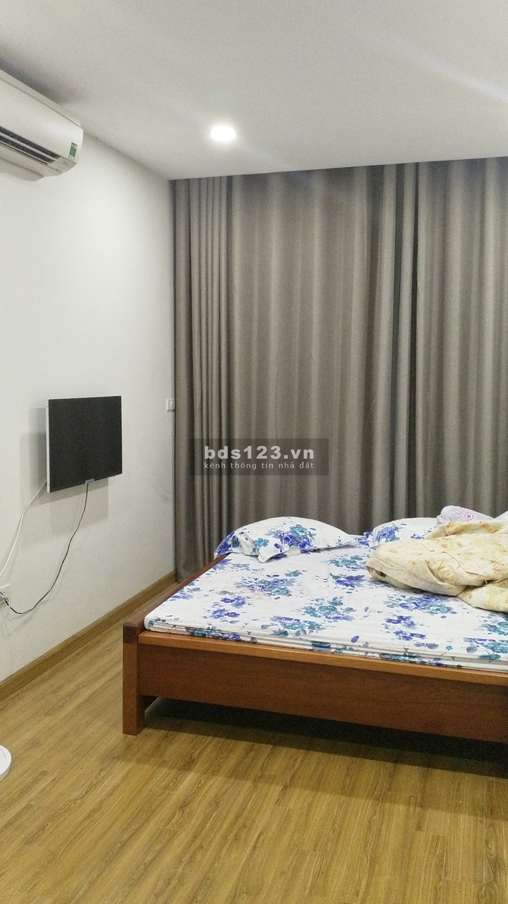 Ảnh thật, cần bán căn góc 3 PN, gần 100m² ở VOV Mễ Trì, tầng cao rất thoáng bc đông nam có tl