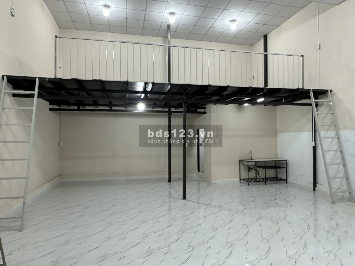 Cho thuê kho, gác lửng, đường xe tải thông 2 đầu, Q9