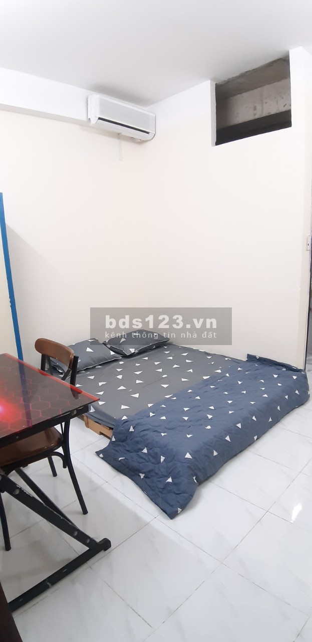 Cho thuê phòng trọ quận 7 chỉ với 3,4 triệu.