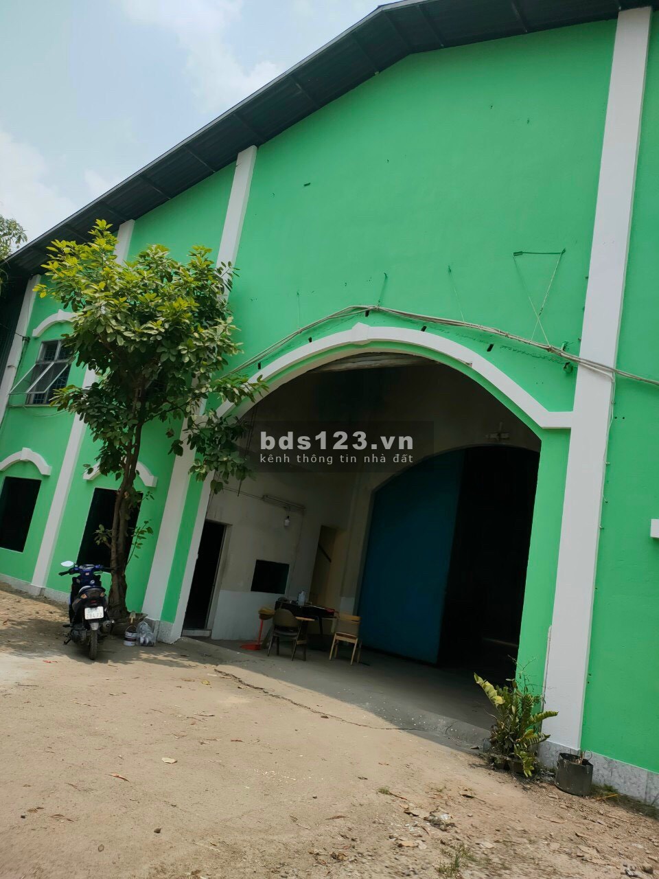 Cần cho thuê 1600m2 nhà xưởng gần Mỹ Phước Tân Vạn Thuận An diện tích đất 2500m