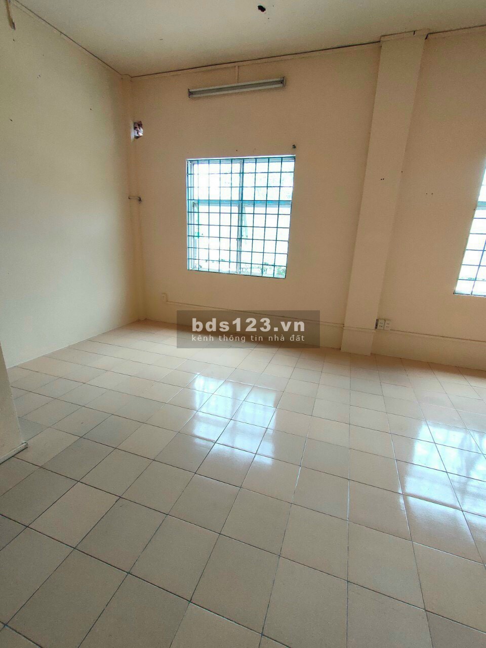 Cần cho thuê 1600m2 nhà xưởng gần Mỹ Phước Tân Vạn Thuận An diện tích đất 2500m